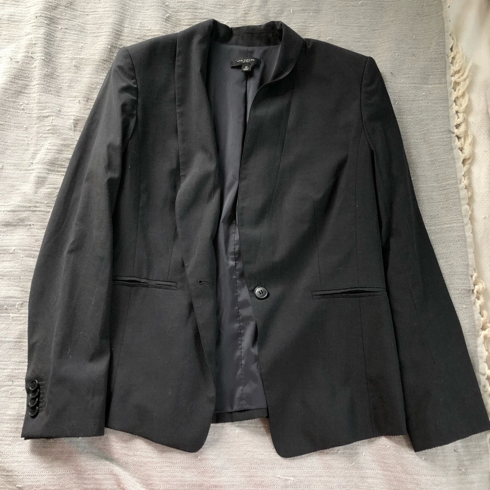 Ann Taylor size 10 women’s suit jacket